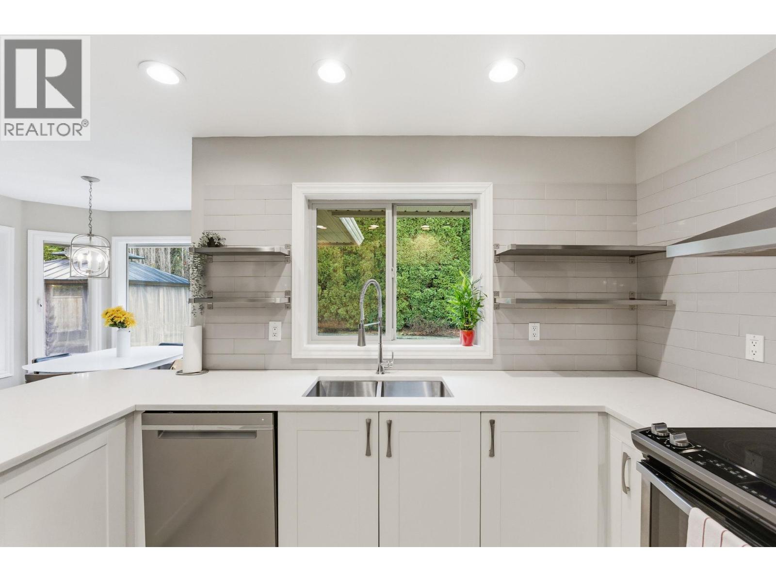  2561 Quail Place, Kelowna