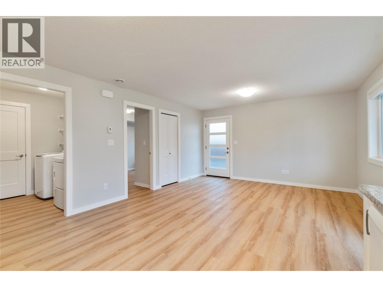  2251 14 Avenue Southeast, Salmon Arm