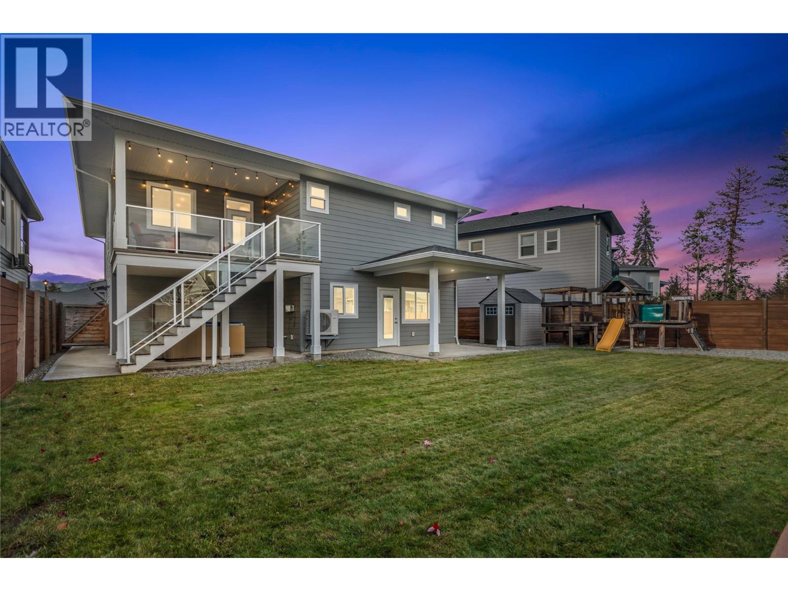  2251 14 Avenue Southeast, Salmon Arm