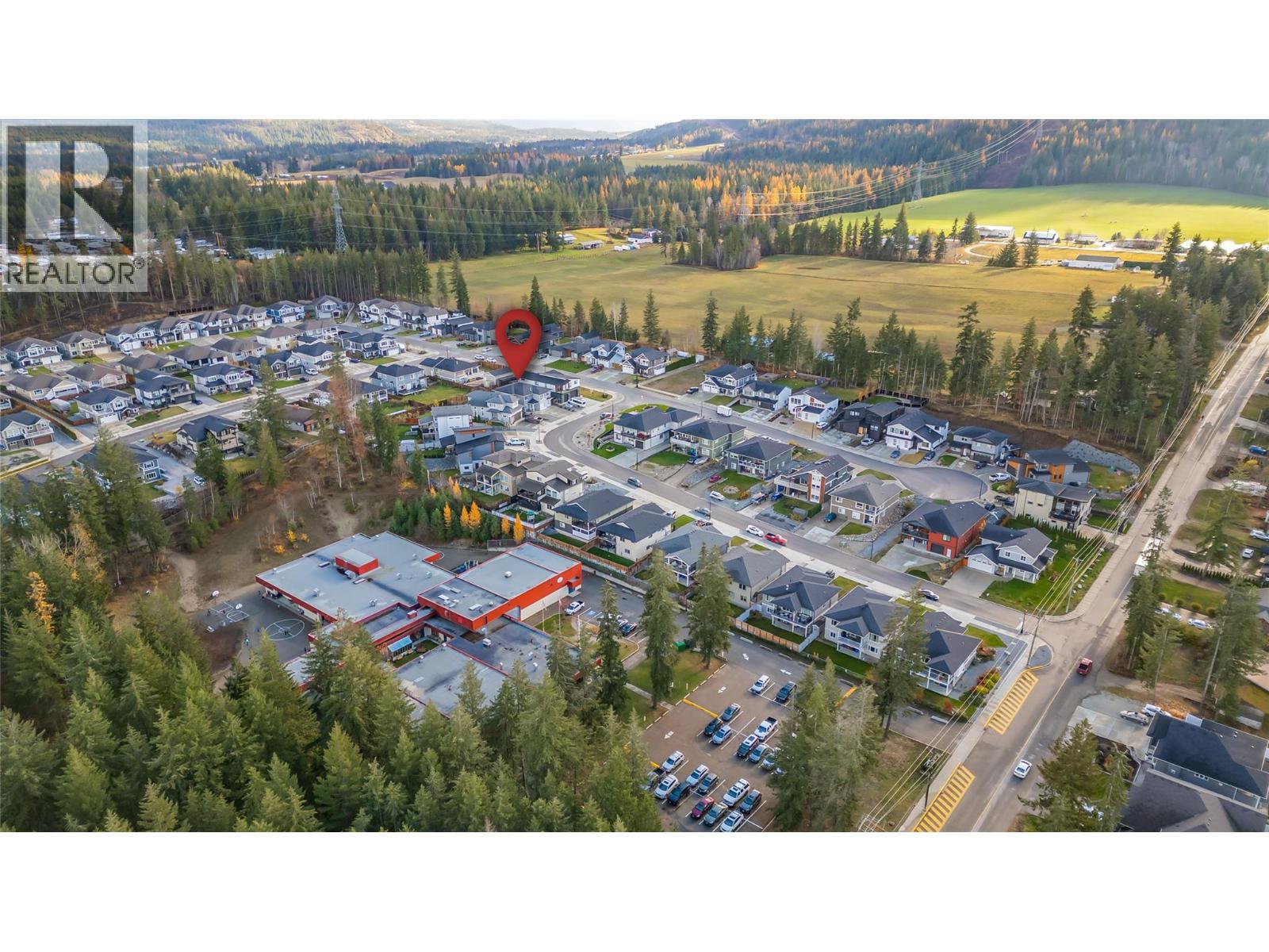  2251 14 Avenue Southeast, Salmon Arm