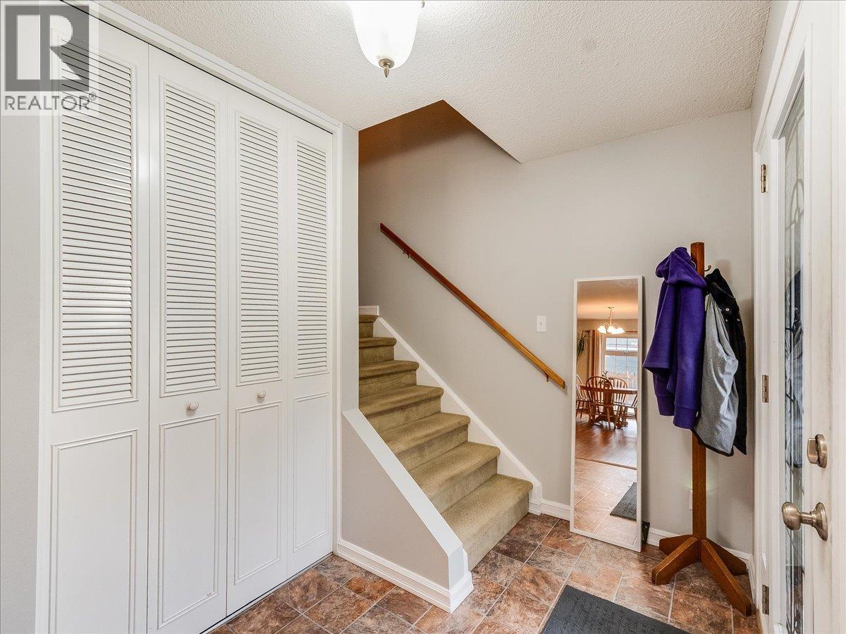 3866 CARNATION Drive, Trail