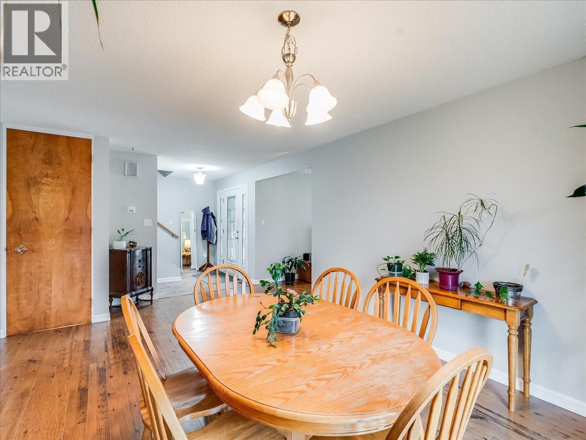 3866 CARNATION Drive, Trail