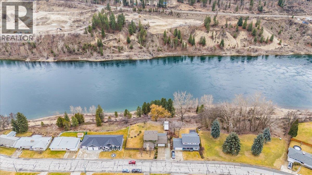 3866 CARNATION Drive, Trail