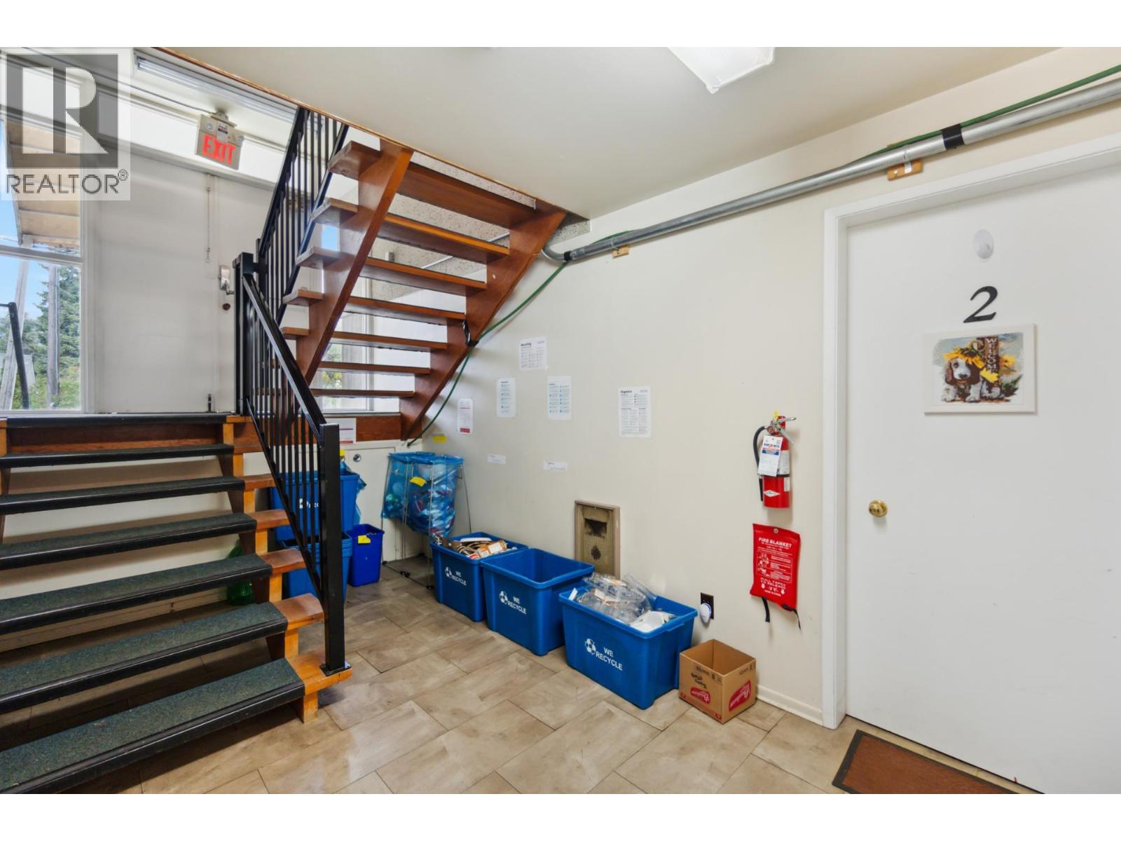  525 11TH Avenue, Castlegar