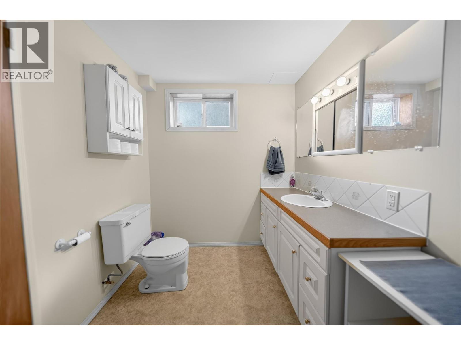 1209 3rd Avenue S, Cranbrook