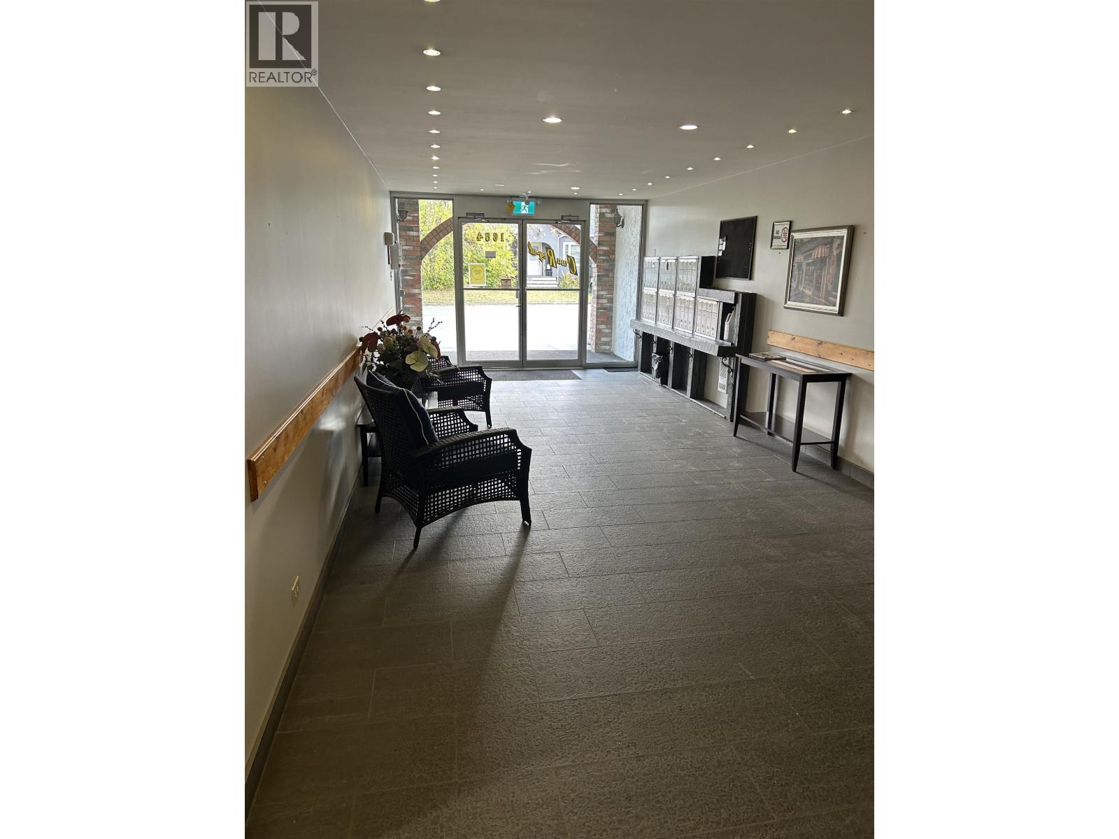 304 1654 10TH AVENUE, Prince George