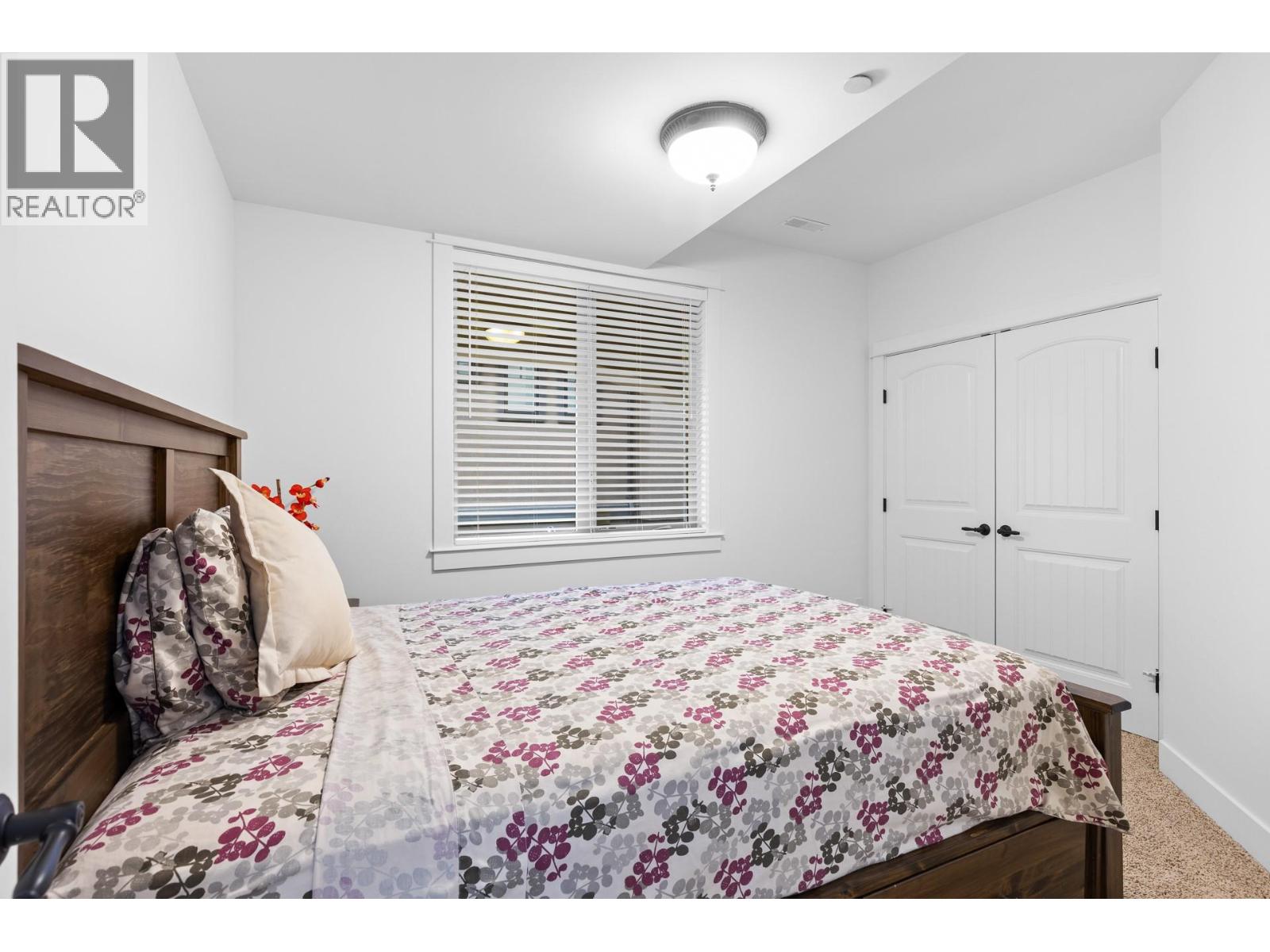  476 Silversage Place, Vernon