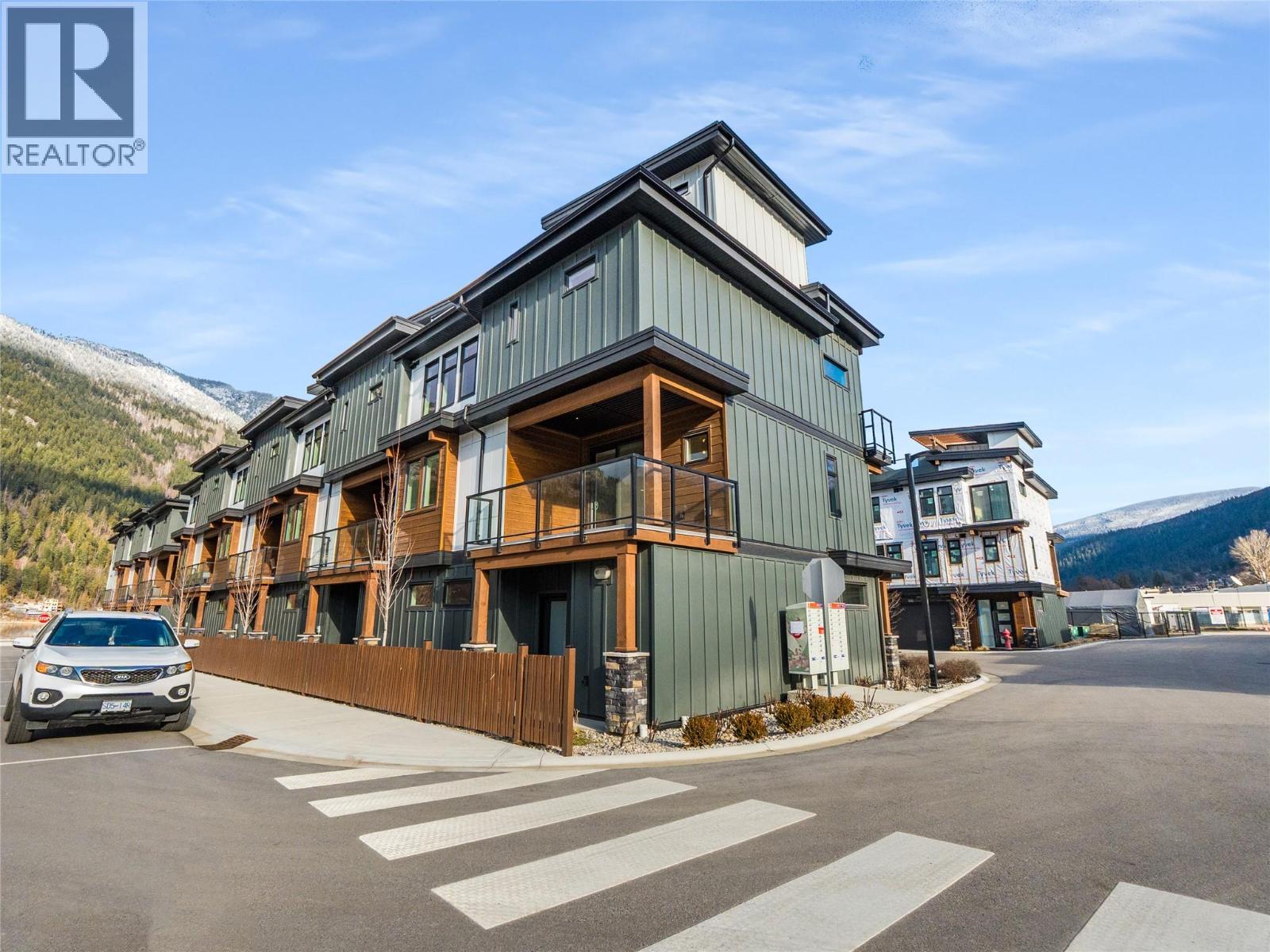 910 Lakeside Drive Unit# 107, Nelson
