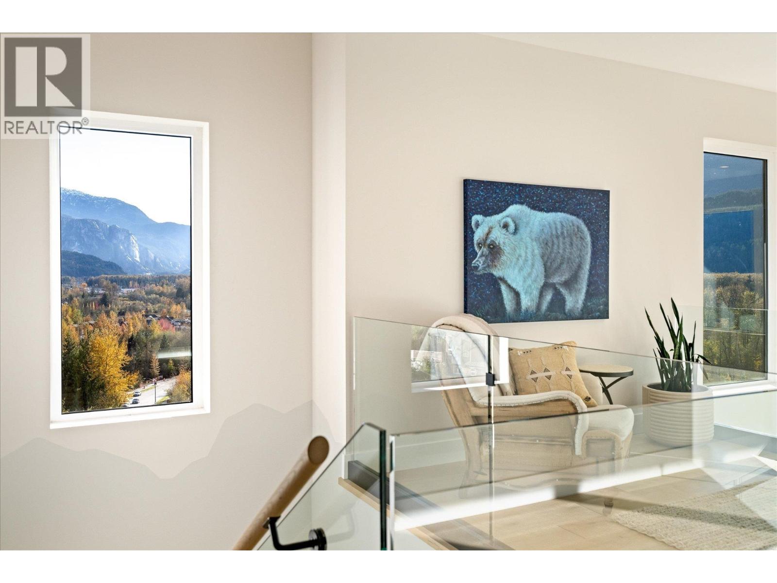 41337 HORIZON DRIVE, Squamish