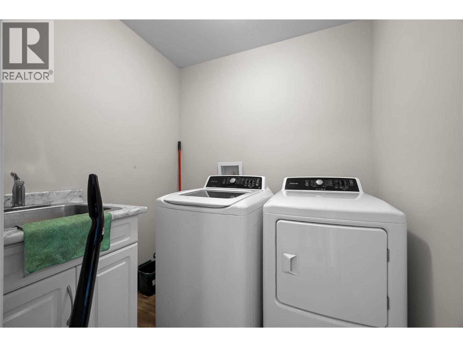 2514 SPRING BANK Avenue Unit# 209, Merritt