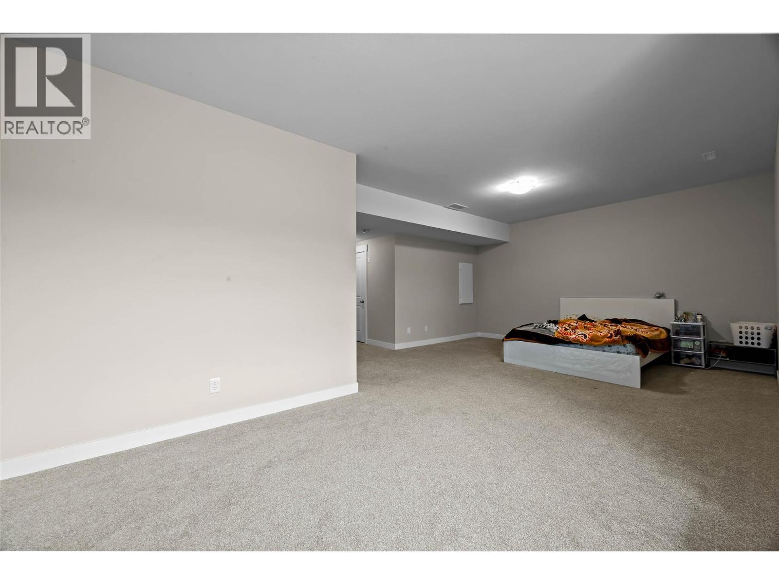 2514 SPRING BANK Avenue Unit# 209, Merritt