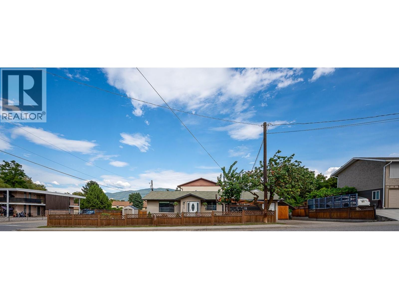  2305 39 Street, Vernon