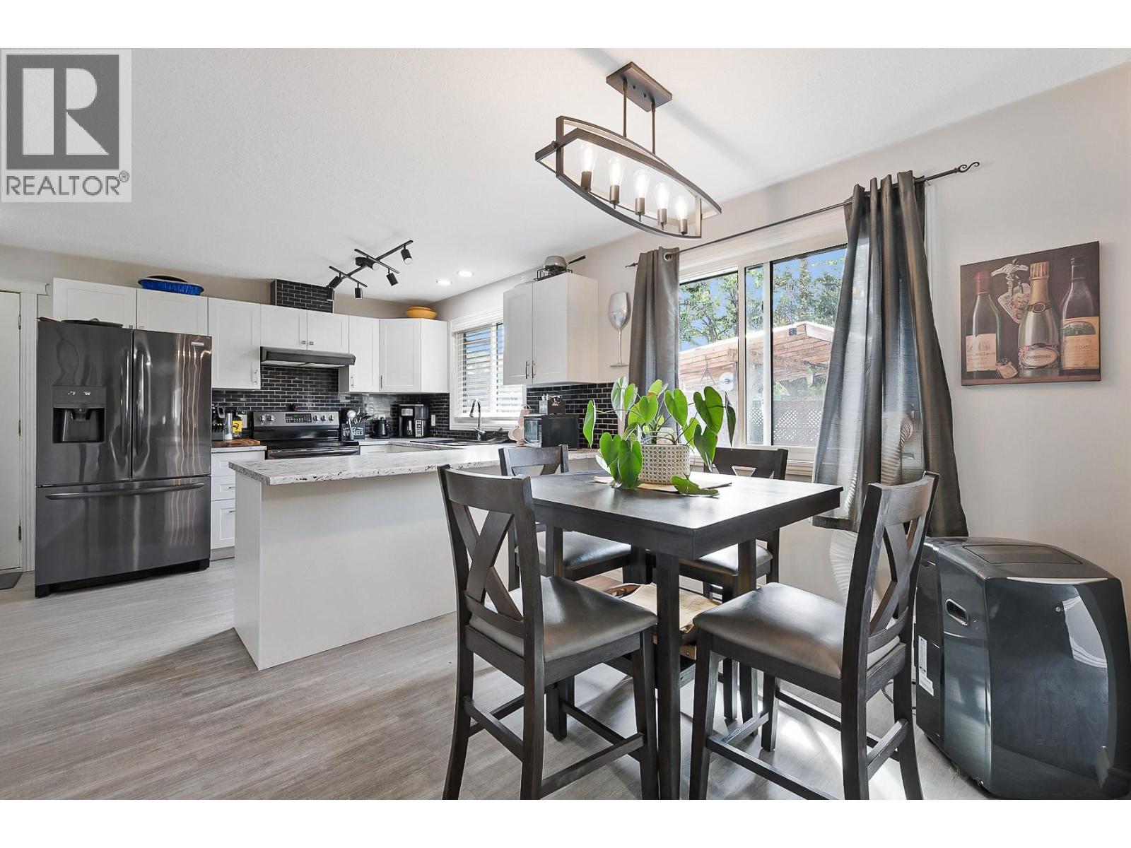  2305 39 Street, Vernon