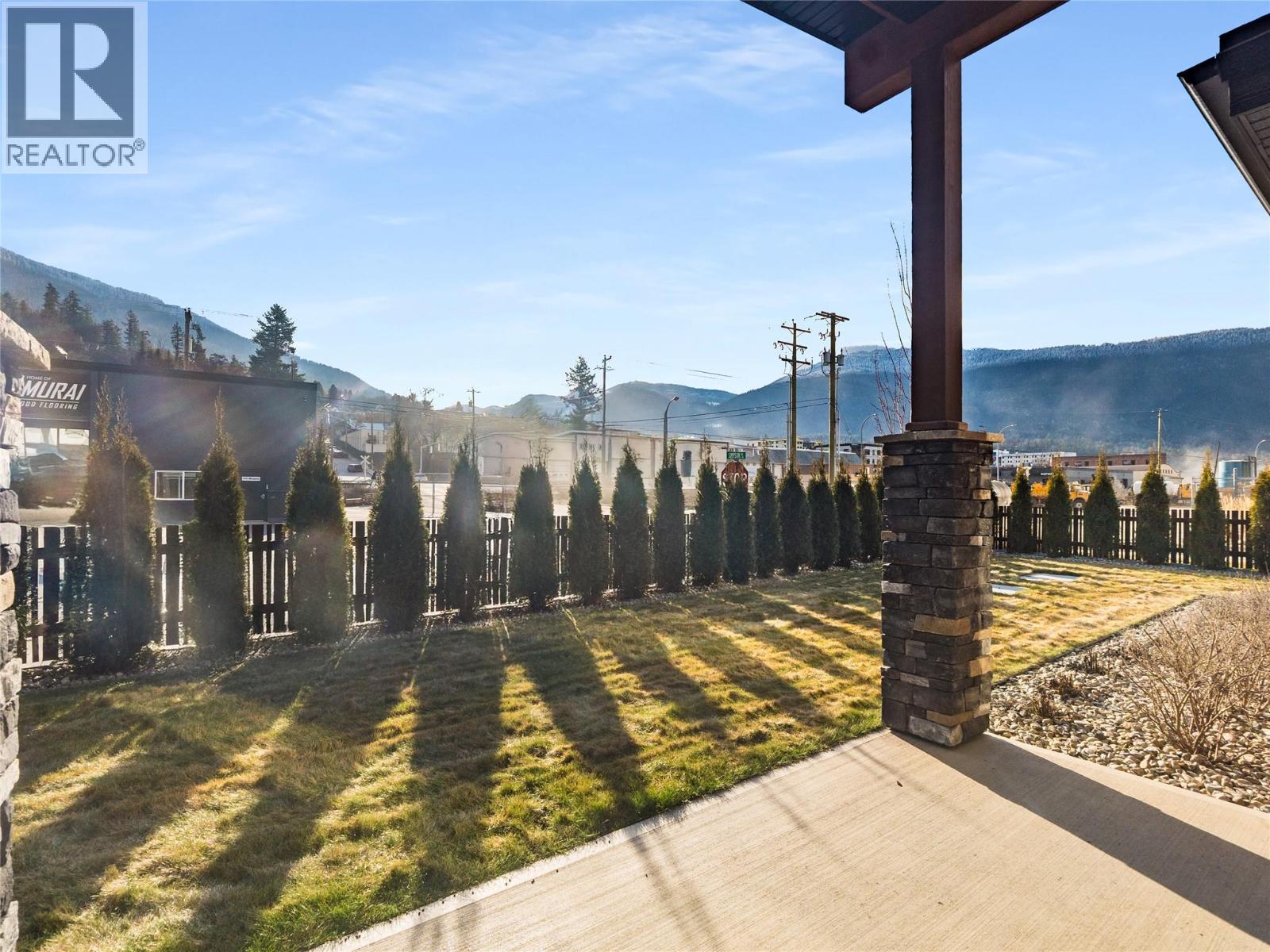 910 Lakeside Drive Unit# 401, Nelson