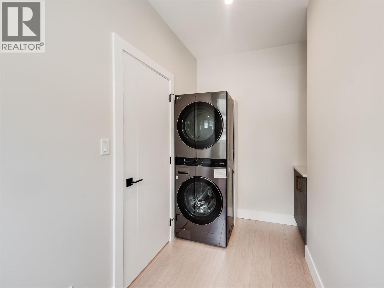 910 Lakeside Drive Unit# 401, Nelson