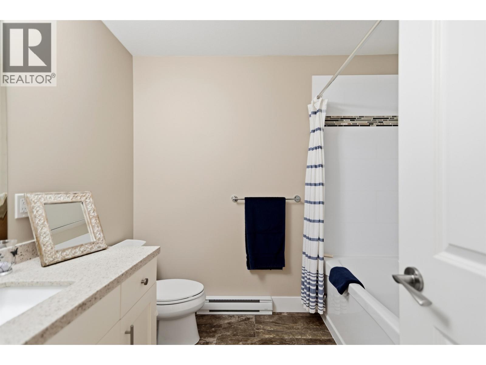 5537 PEREGRINE CRESCENT, Sechelt