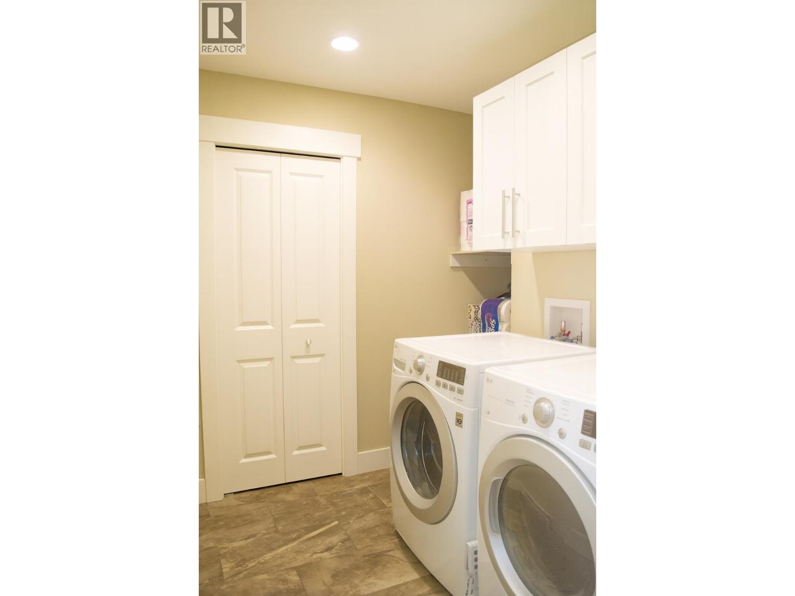 5537 PEREGRINE CRESCENT, Sechelt