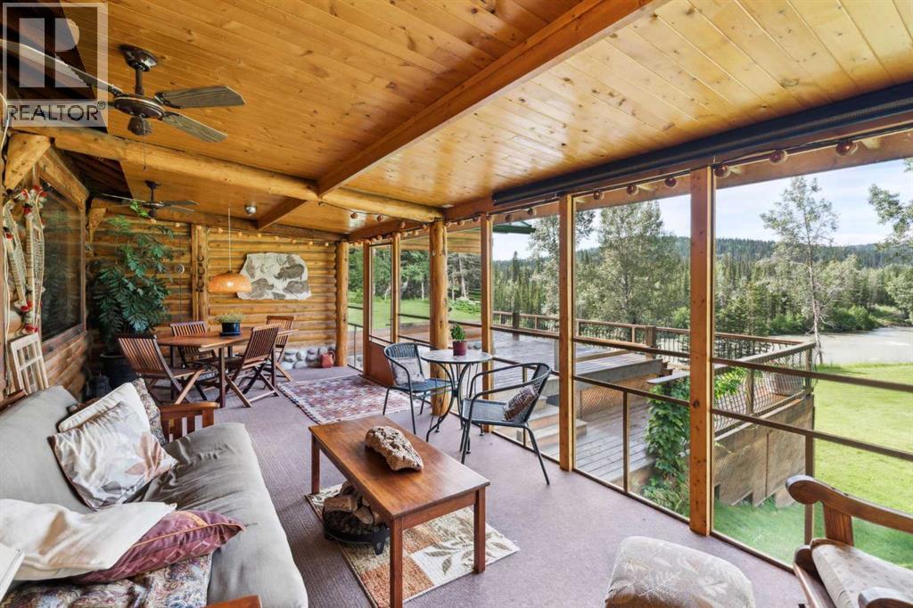 67 Bracken Point, Bragg Creek