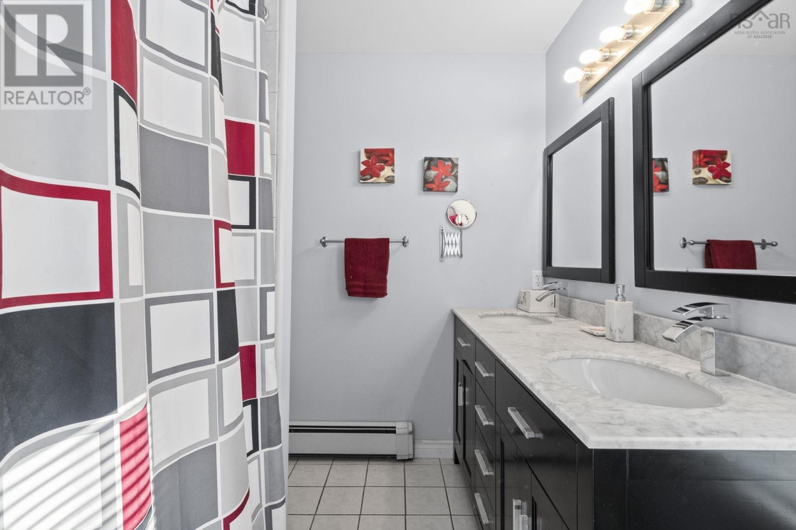 Property 24 of 48 of 15 Bingham Drive