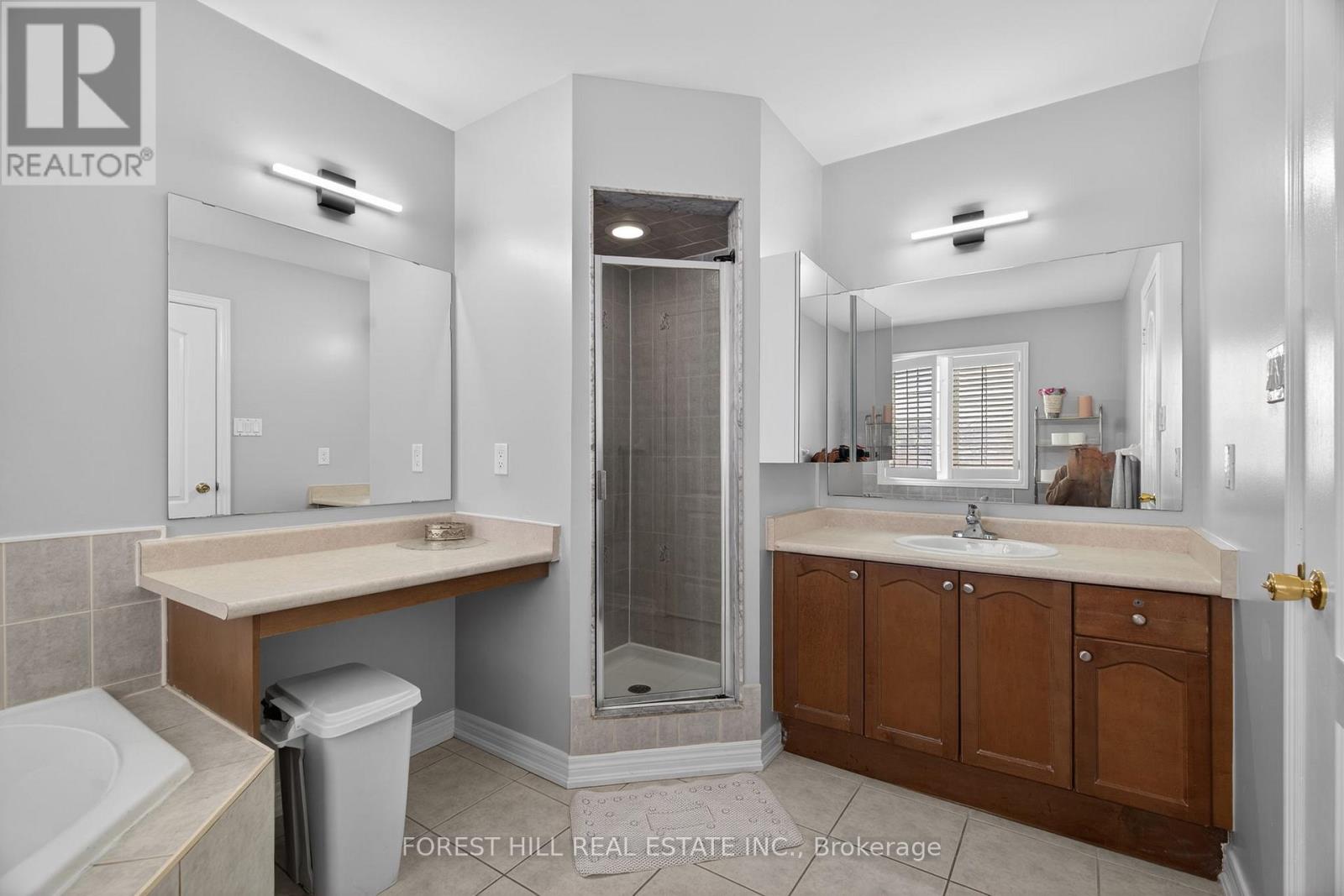 Single Family House for Sale in  FRASERWOOD ROAD Vaughan (Patterson) 