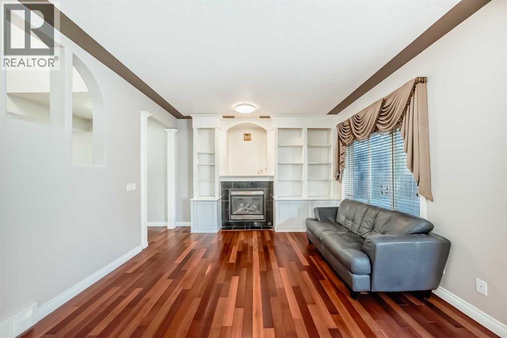 Single Family House for Sale in  Sherwood Circle NW Sherwood Calgary 