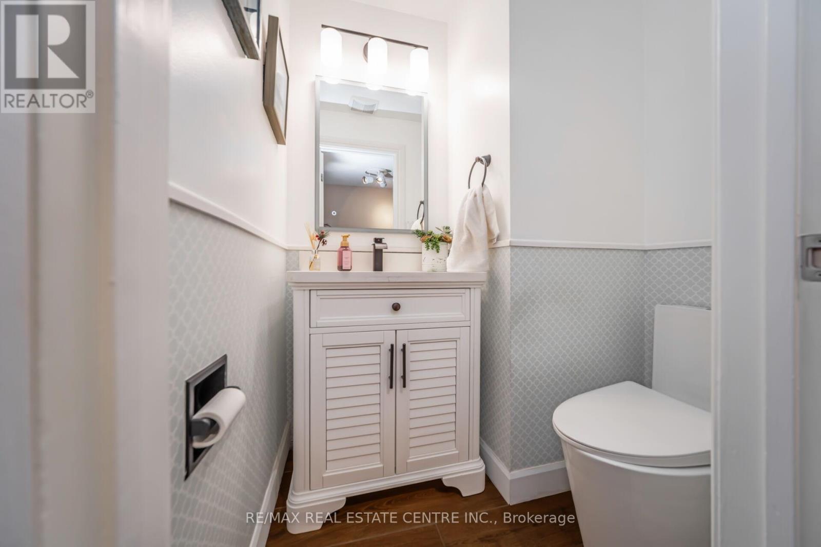 Single Family House for Sale in  LACEWOOD CRESCENT Brampton (Westgate) 