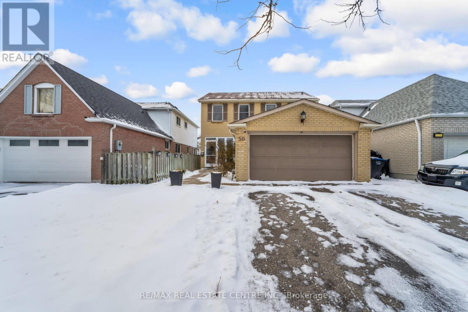 Single Family House for Sale in  LACEWOOD CRESCENT Brampton (Westgate) 