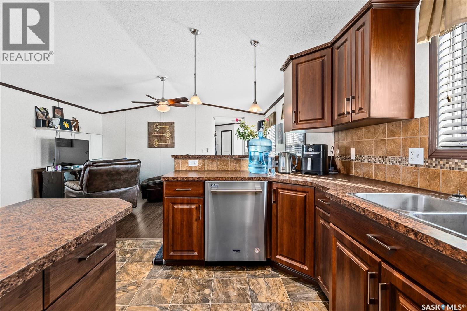 219 11 HIGHWAY - 15