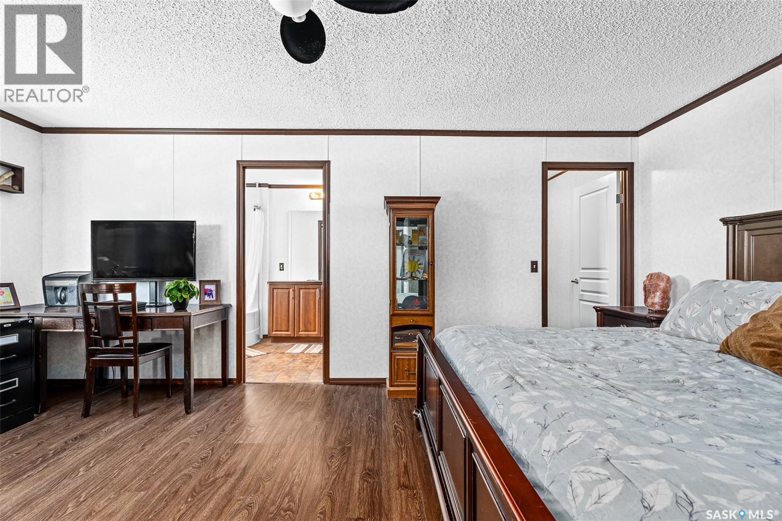219 11 HIGHWAY - 20
