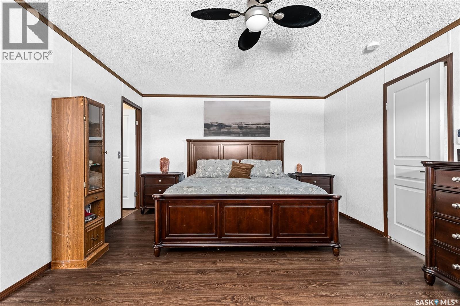 219 11 HIGHWAY - 21