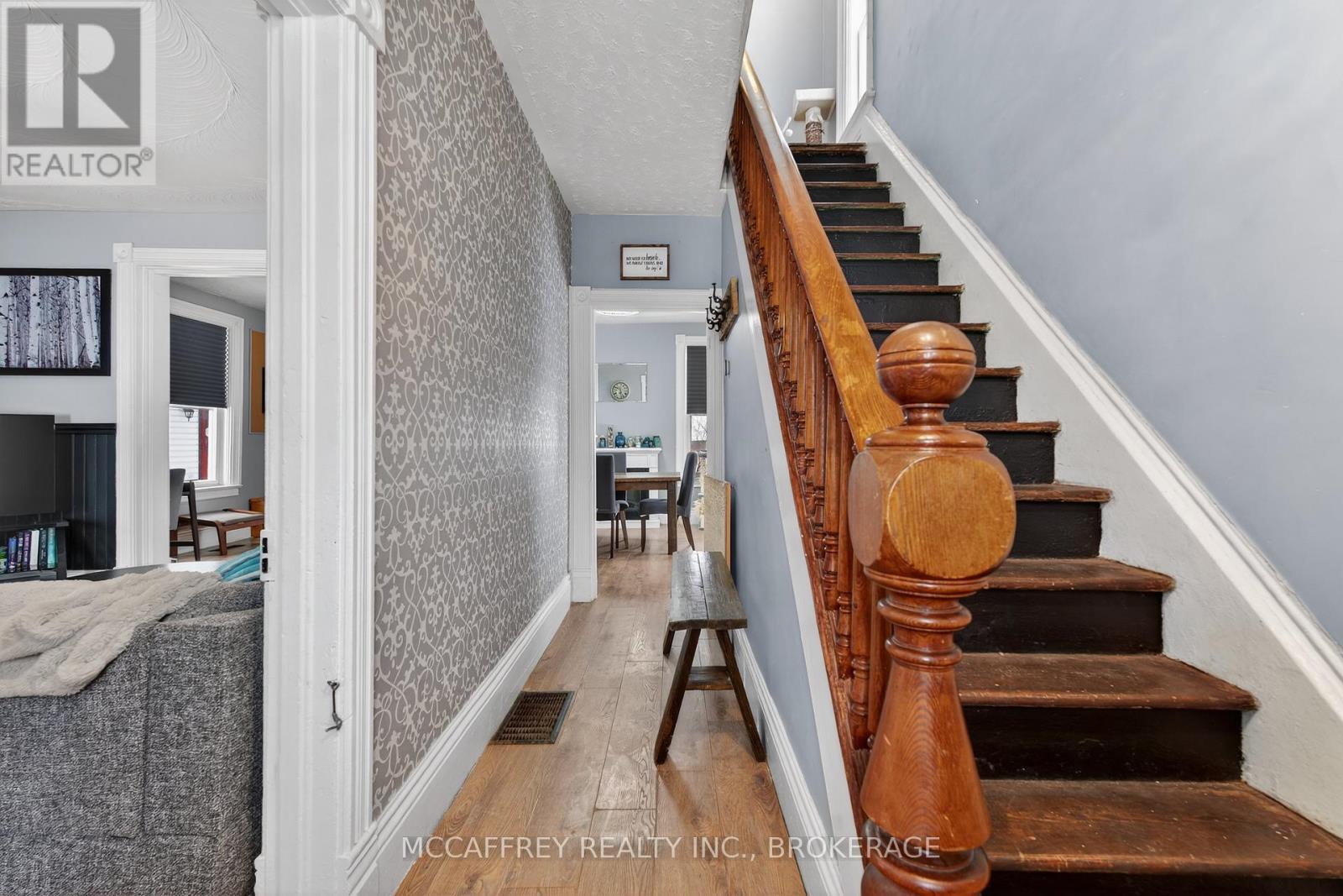 422 THOMAS STREET - Photo 4 of 31, Deseronto (Deseronto (Town)), Ontario