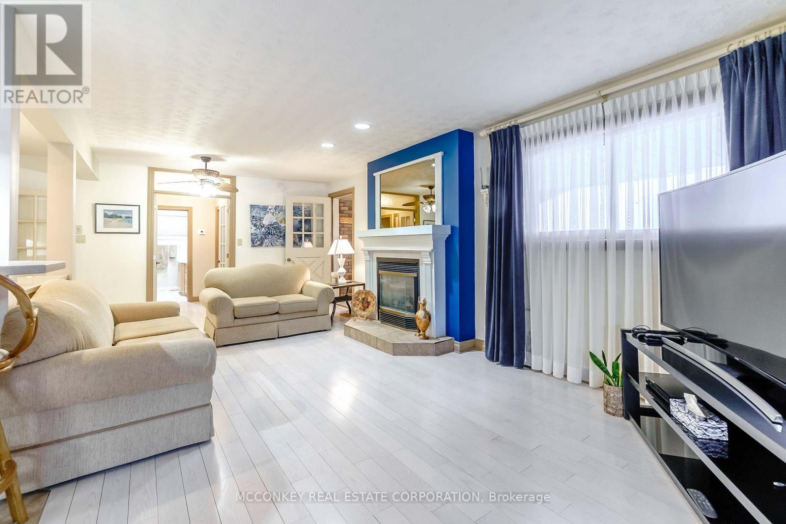 244 SHERIN AVENUE - Photo 5 of 50, Peterborough (Ashburnham Ward 4), Ontario