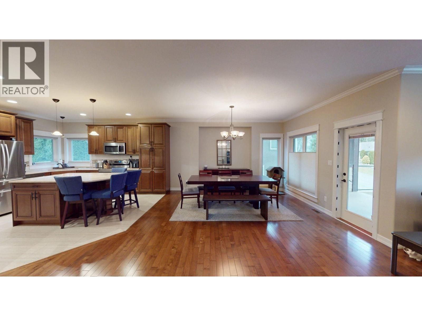 2505 Albert Drive, Trail