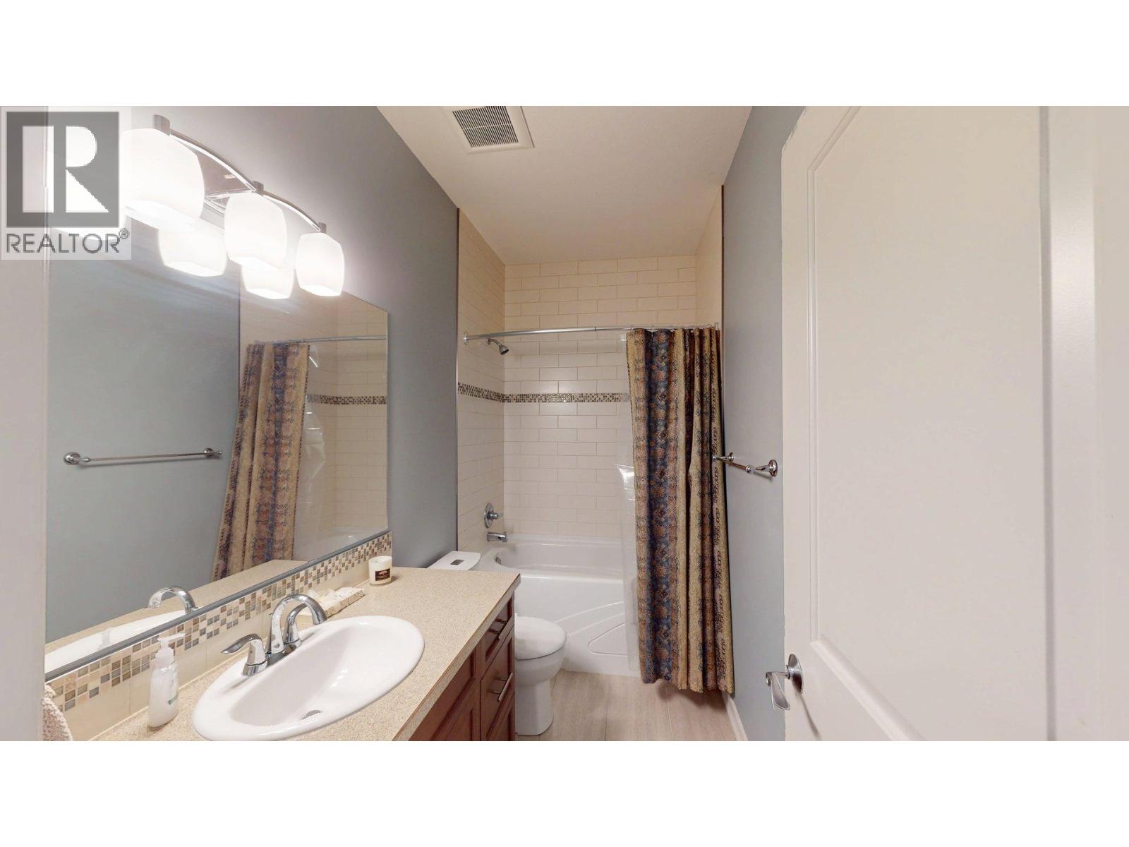 2505 Albert Drive, Trail