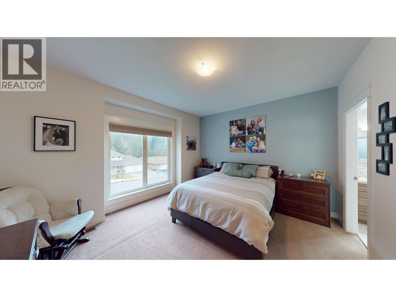 2505 Albert Drive, Trail