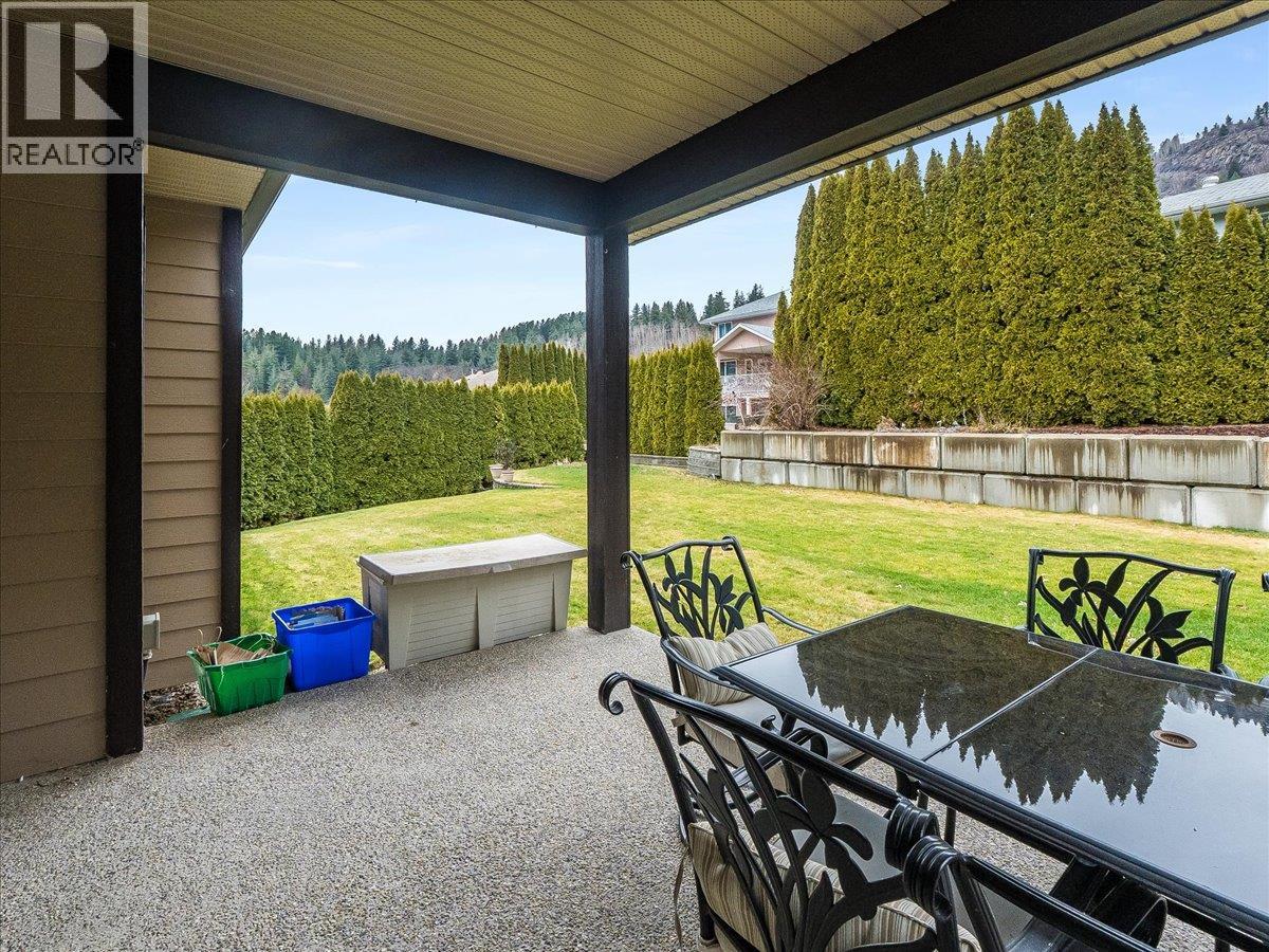 2505 Albert Drive, Trail