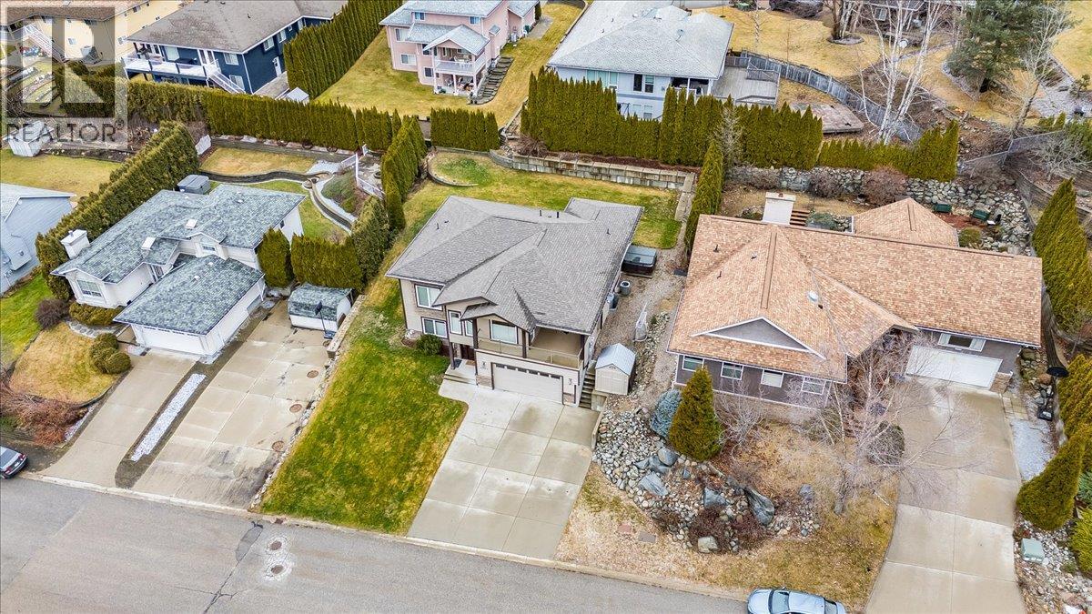 2505 Albert Drive, Trail