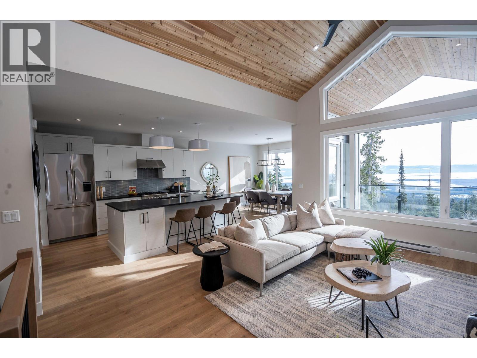  215A Grizzly Ridge Trail, Big White