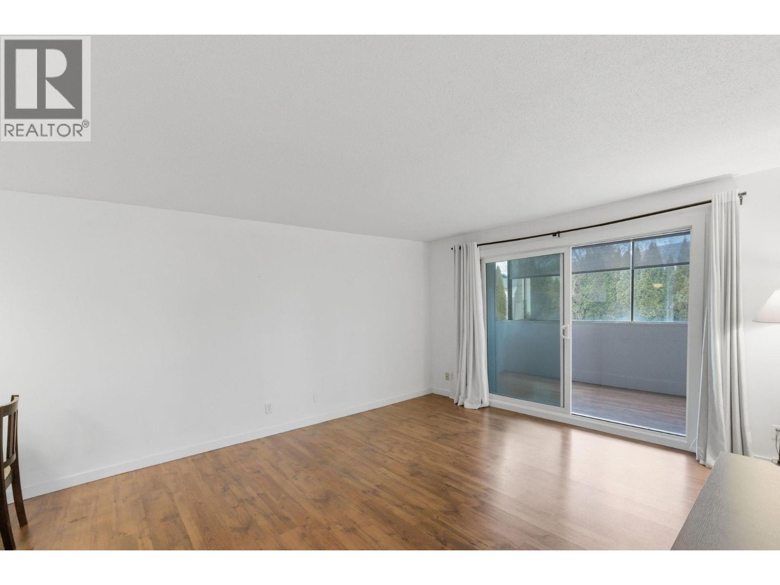 207 445 All Star Court, Kelowna