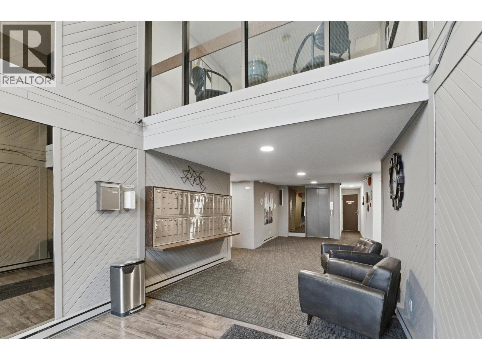 207 445 All Star Court, Kelowna