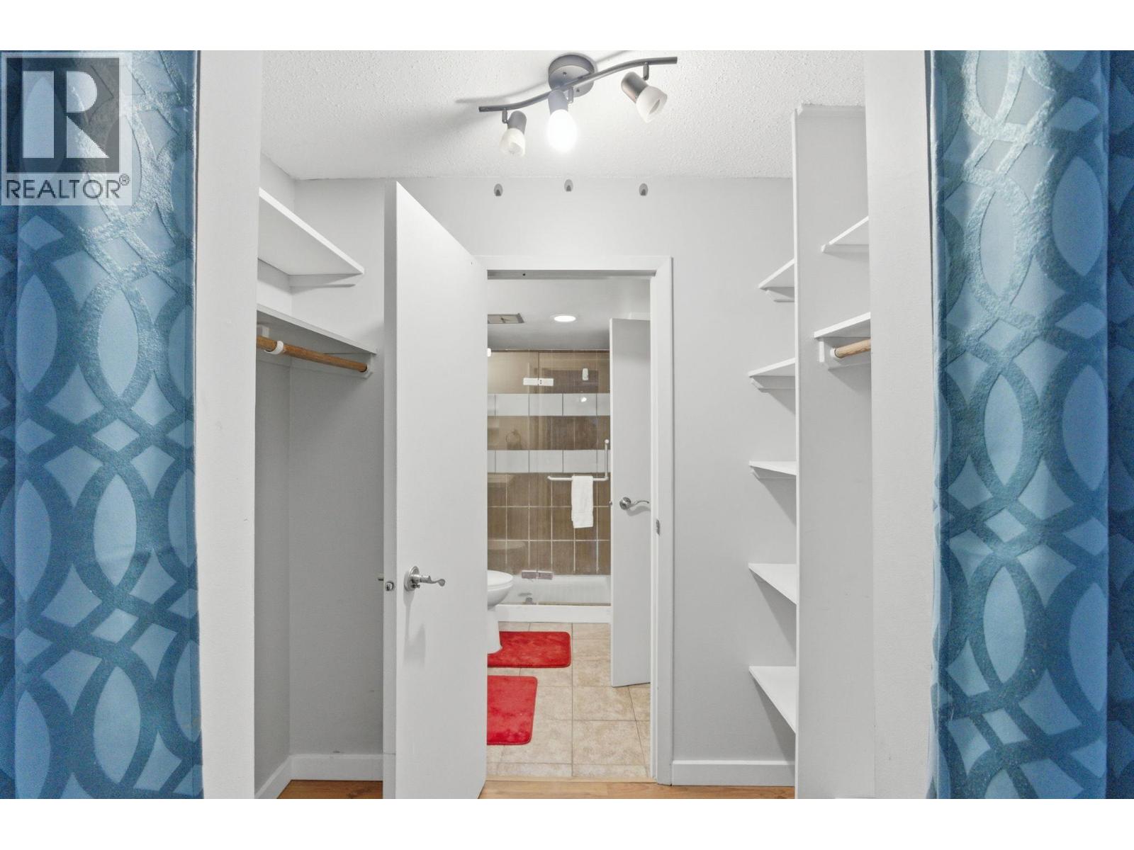 207 445 All Star Court, Kelowna