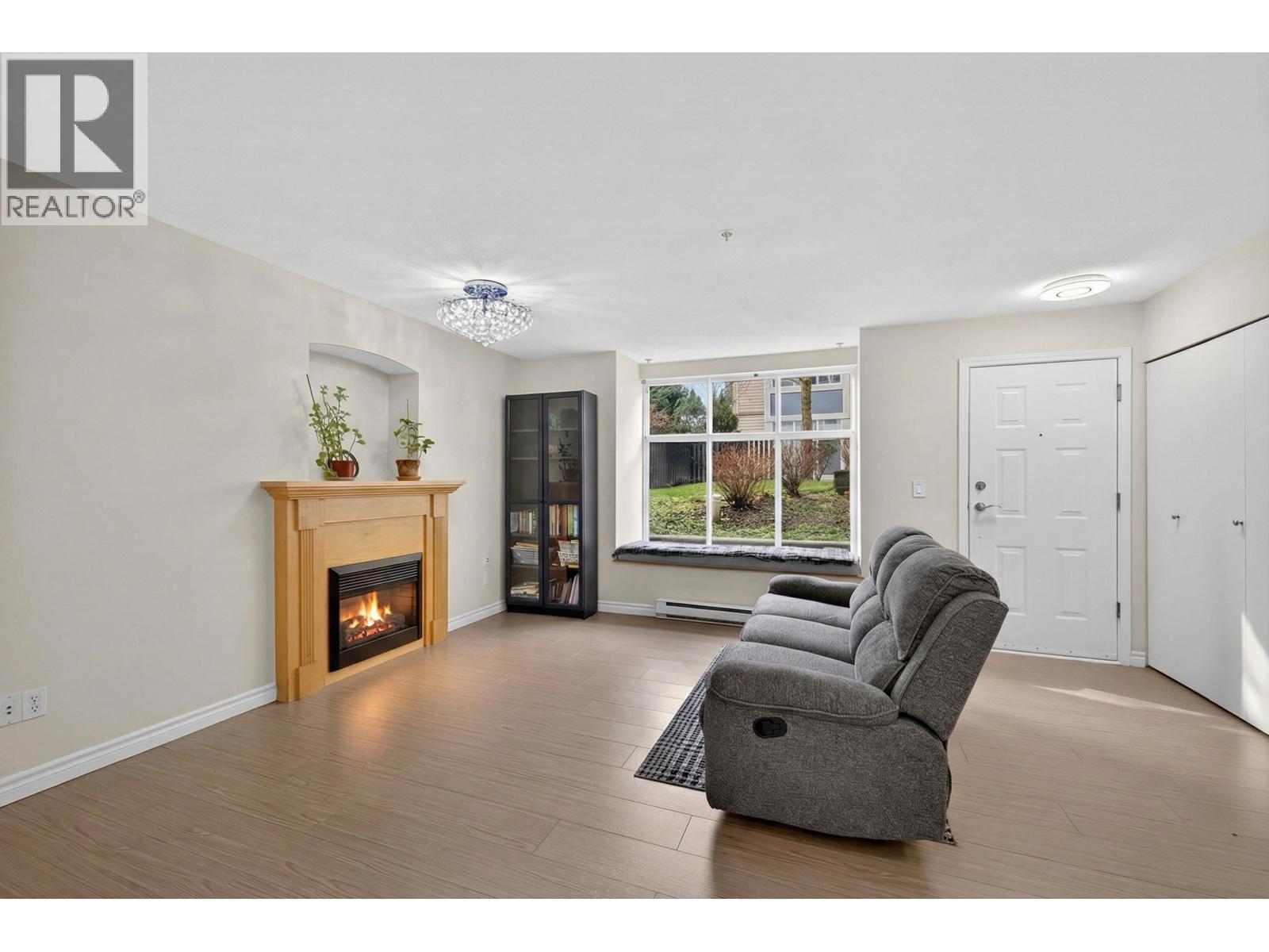 18 7128 STRIDE AVENUE - Photo 4 of 24, Burnaby, British Columbia