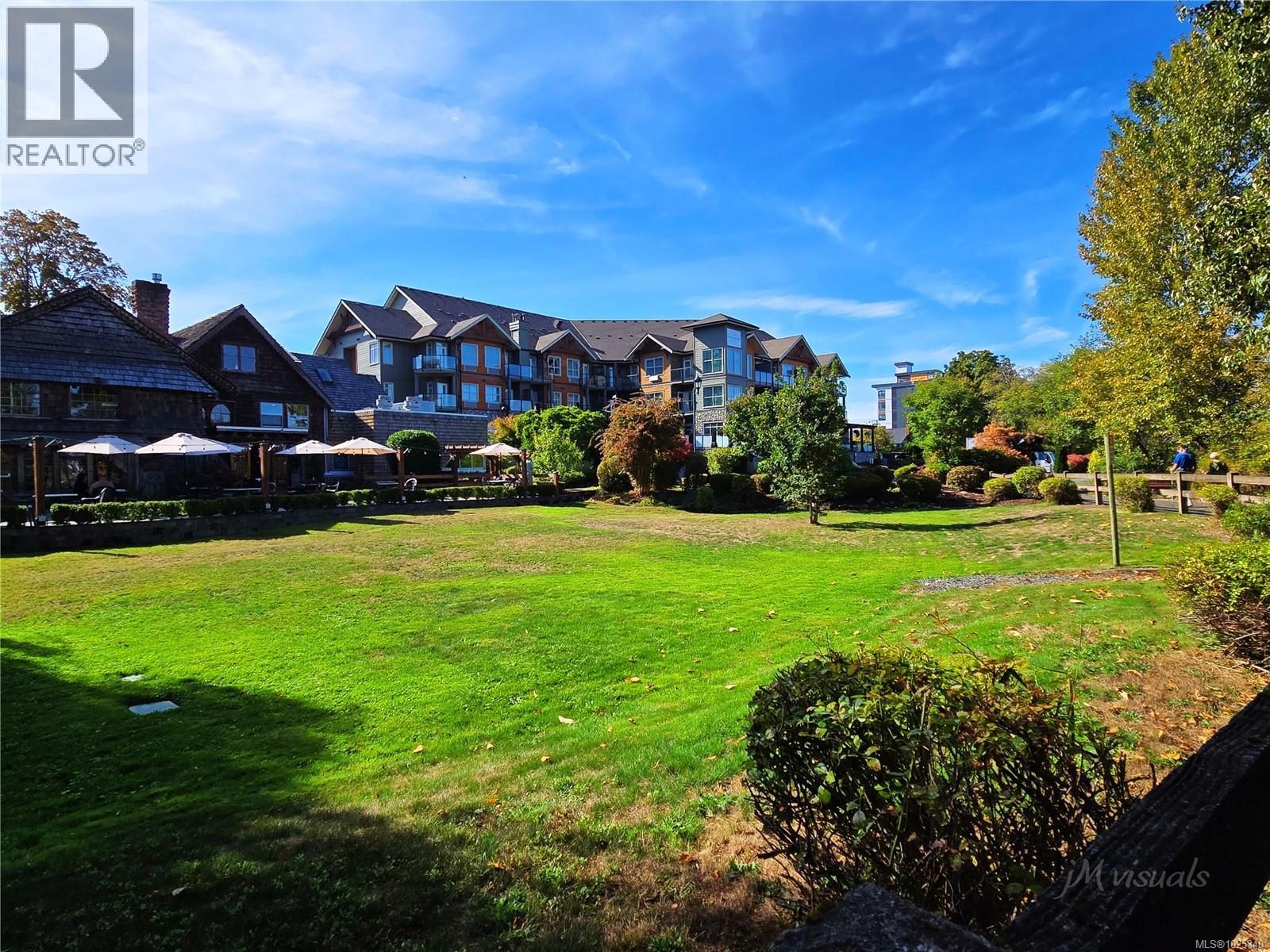 #101 ABCD 1730 Riverside Lane - 2