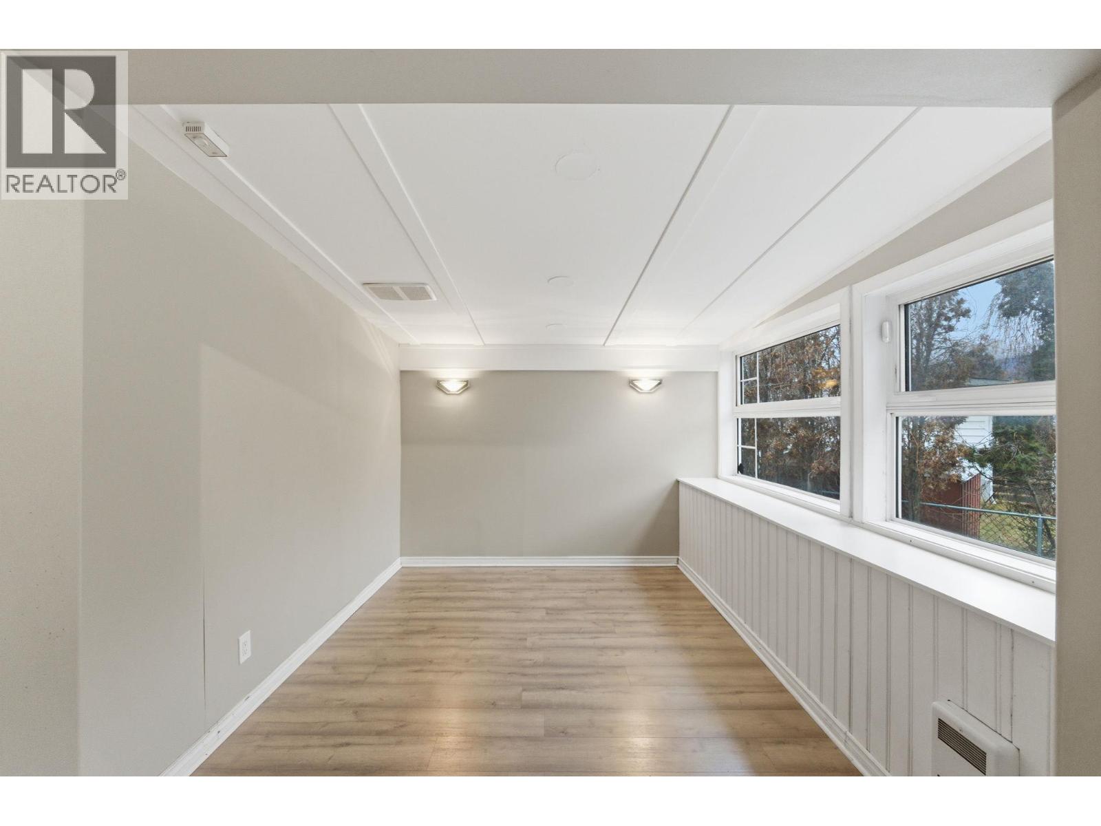 98 2005 Boucherie Road, Westbank