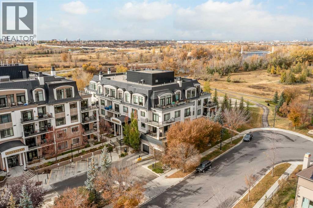 Single Family House for Sale in   Quarry Way SE Douglasdale/Glen Calgary 