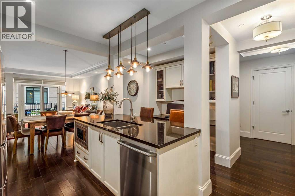 Single Family House for Sale in   Quarry Way SE Douglasdale/Glen Calgary 