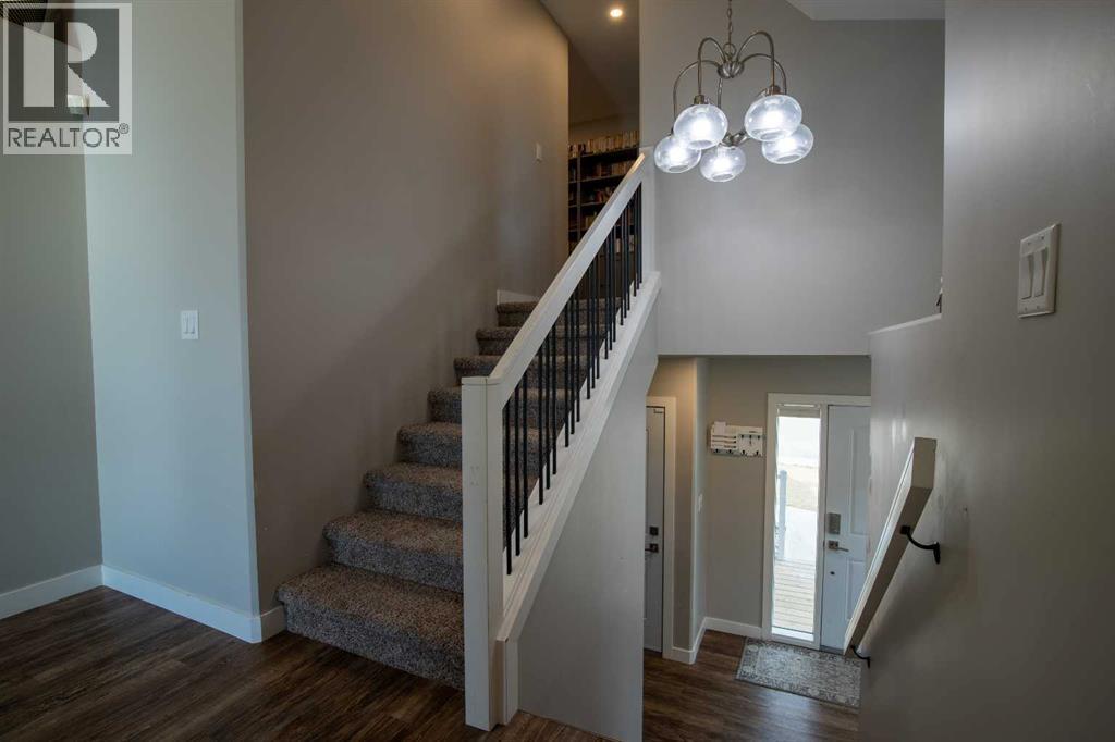 340 Greenwood - Photo 4 of 45, Coalhurst, Alberta