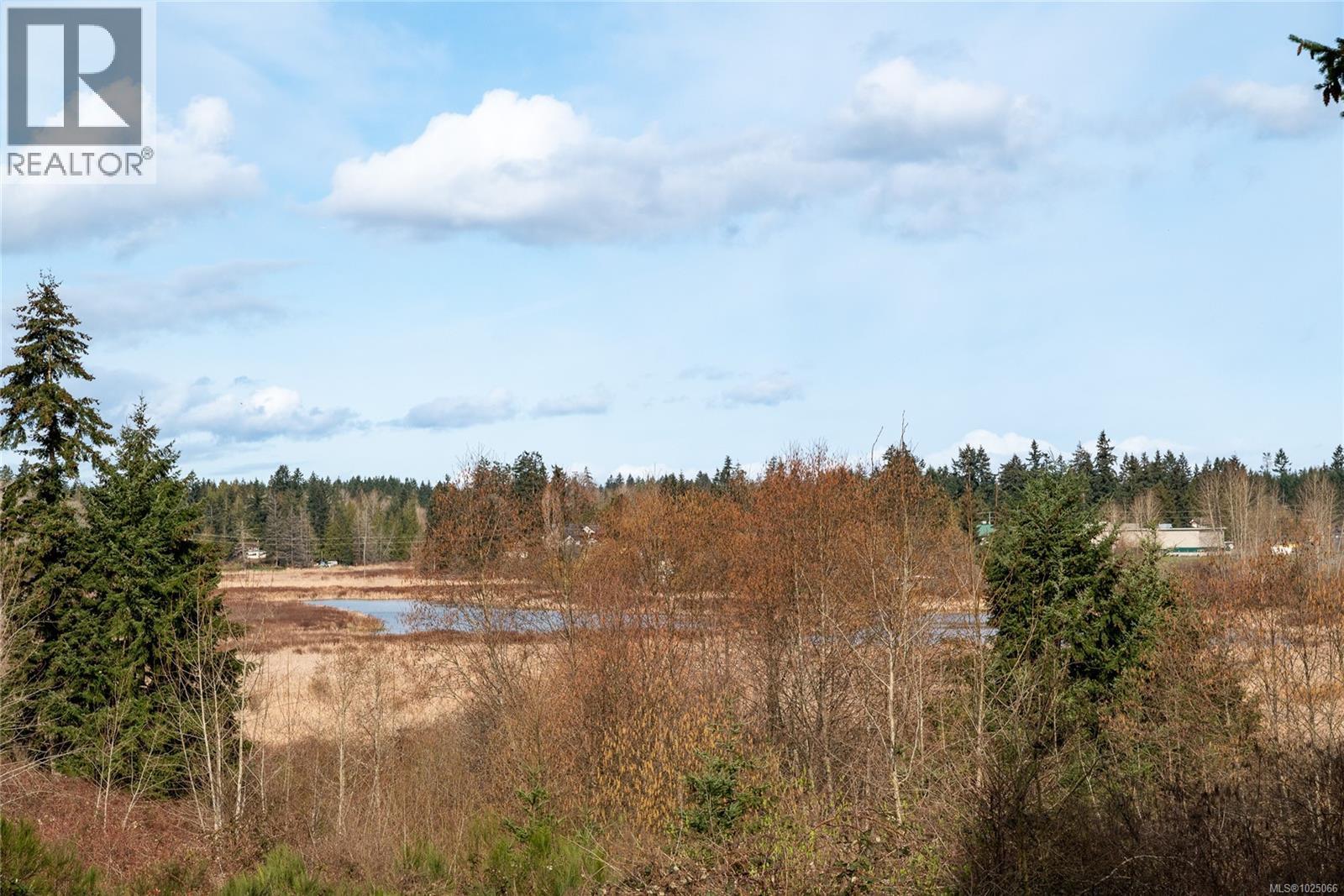 2118 VILLAGE DR - 23