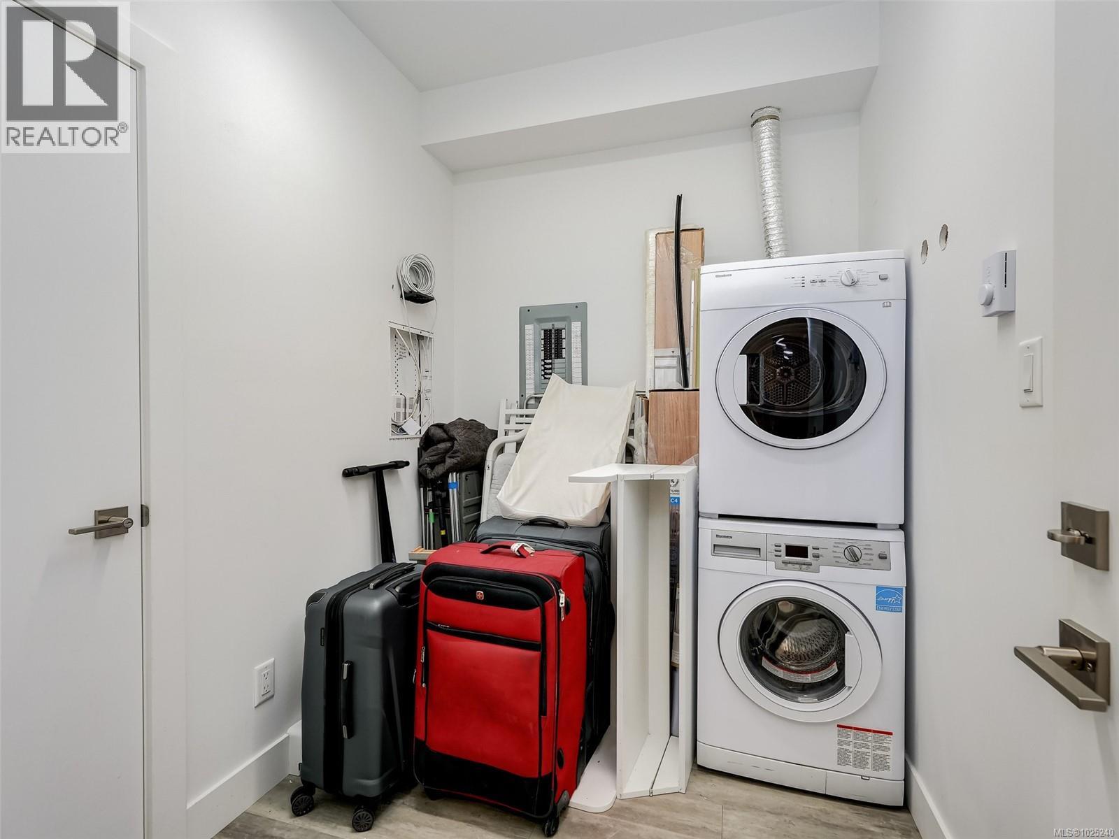  2670 Winster Road, Langford