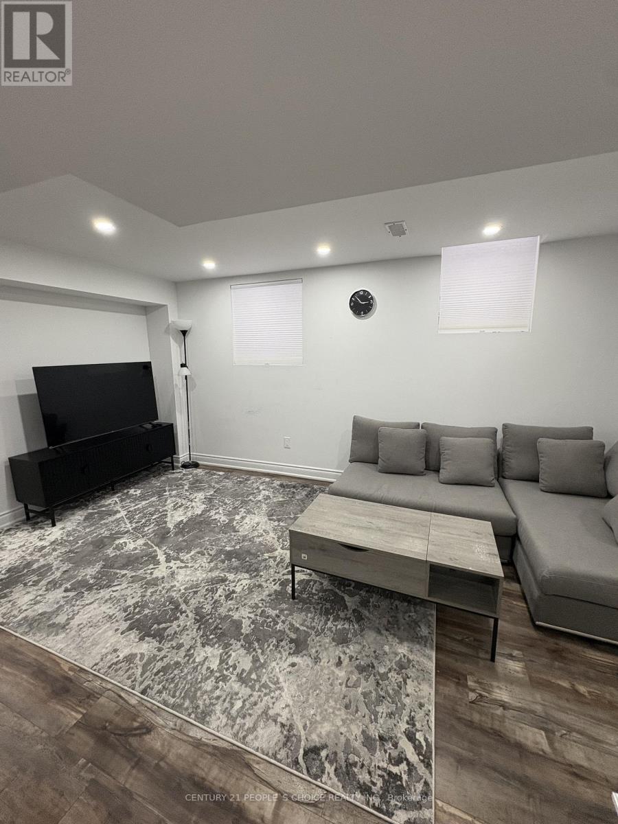 23 Knotty Pine Unit Bsmt photo 5